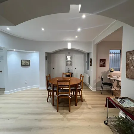 Апартаменти Goieta *